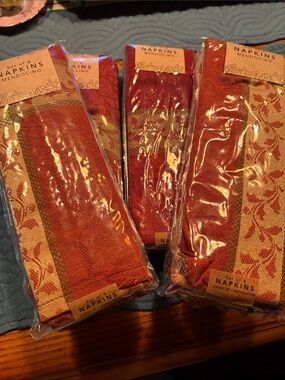 Mendocino Red and Gold Jacquard Dinner Napkins - 20 total